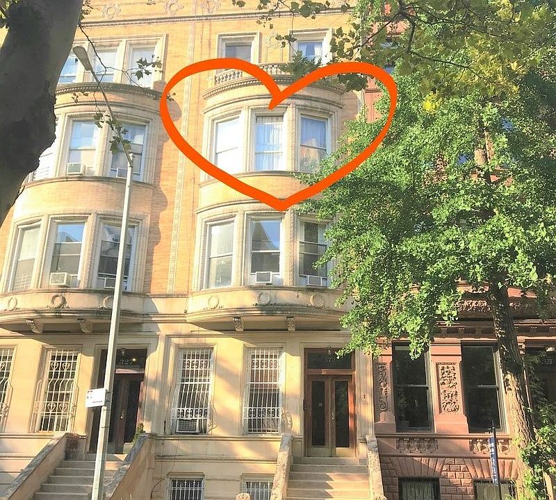 1st image of 325 W 88th St #7F