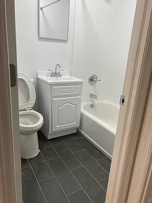Rented by CC Managers INC | media 38