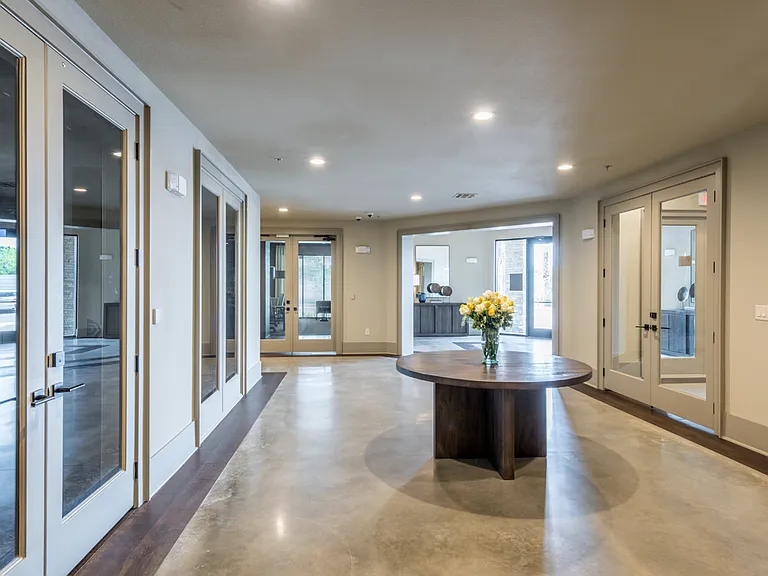 Beacon at Buffalo Pointe — Photo 26