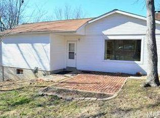 11 Brockton Cir, O'Fallon, MO 63366