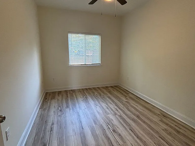 409 Carter Rd — Photo 13