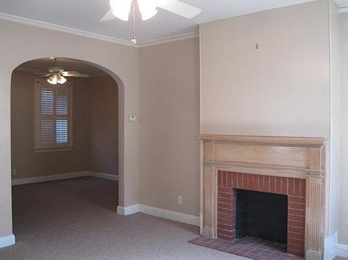 2nd image of 2821 Joseph St