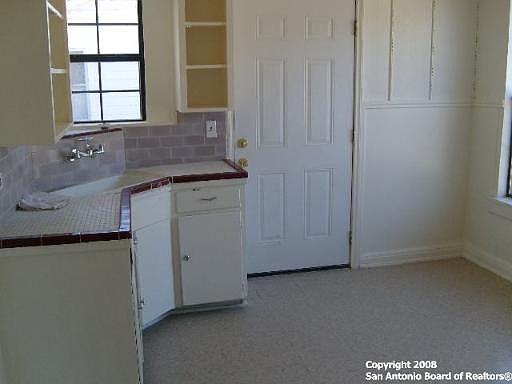3rd image of 1608 MARDELL BLVD