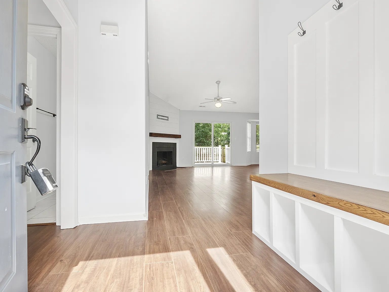 100 Kensington Way - 1 — Photo 2
