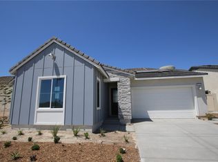 17875 Cirrus Dr, Santa Clarita, CA 91350