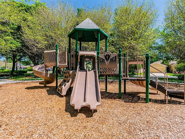 4123 Windcrest Dr — Photo 82