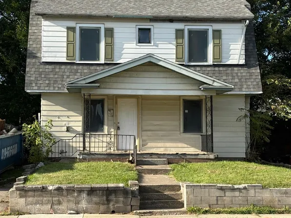 1924 Dorr St, Toledo, OH 43607