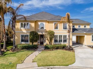 2106 Diamond Springs Dr, Houston, TX 77077