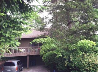 5100 NE 55th St, Seattle, WA 98105