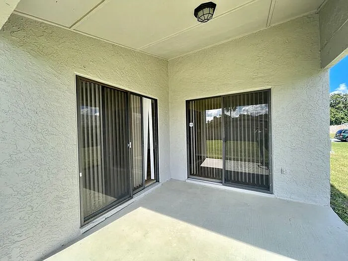 505 Walnut Grove Pl — Photo 31