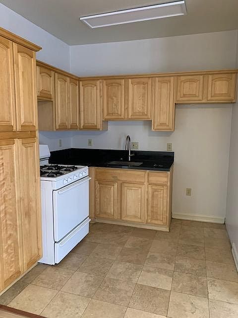 1st image of 1078 E Ocean Blvd