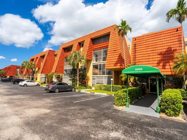 22605 SW 66th Avenue #102, Boca Raton, FL 33428