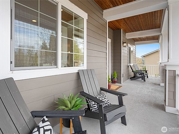 2nd image of 12313 NE 203rd Street #91