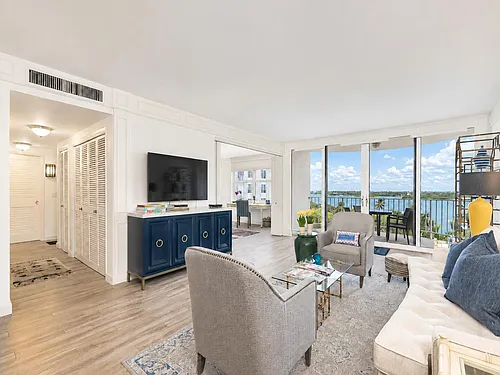2295 S Ocean Blvd Photo 1