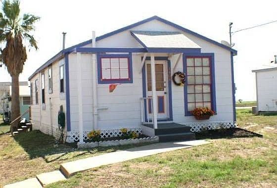 1st image of 1408 S Liveoak St