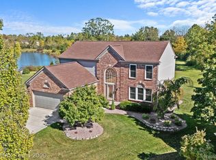 4717 Pond Run, Canton, MI 48188