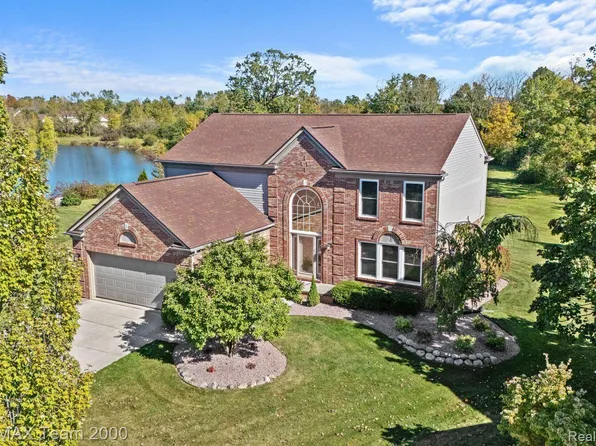4717 Pond Run, Canton, MI 48188
