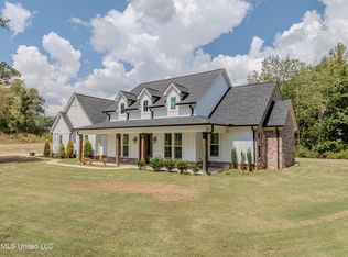 14424 Myers Plantation Cv, Byhalia, MS 38611