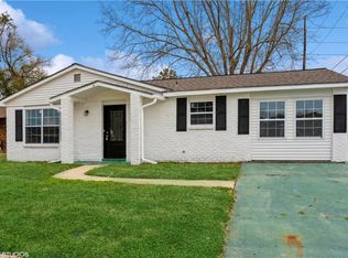 2112 Longwood Dr, La Place, LA 70068
