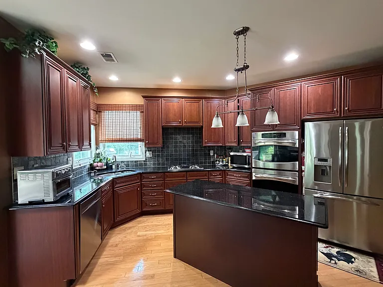 40 Greylynne Dr — Photo 12