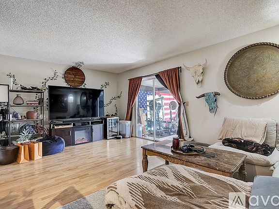 3rd image of 214 S Malcolm Ct #214