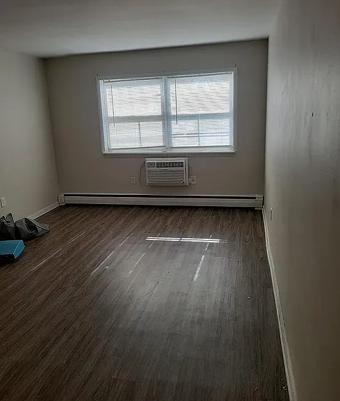 615 E Main St #D3 — Photo 31