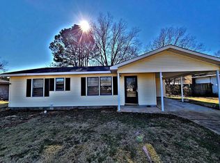 2237 11th St SE, Decatur, AL 35601