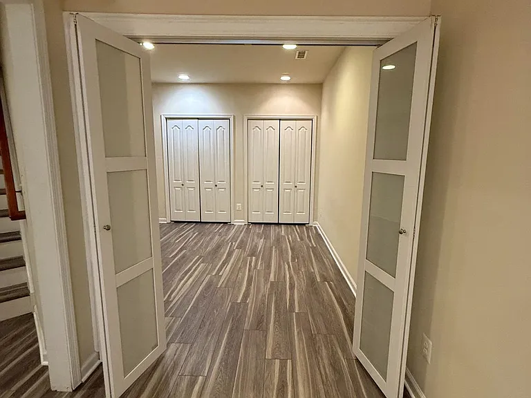 10892 Clara Barton Dr — Photo 14