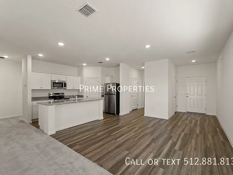 221 Wilson Springs Ln — Photo 21
