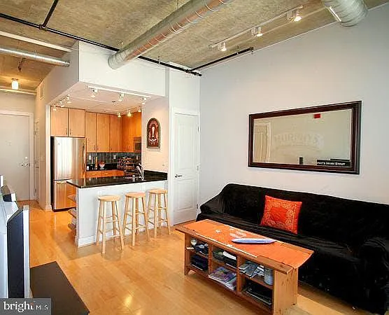 301 Massachusetts Ave NW #506 — Photo 1