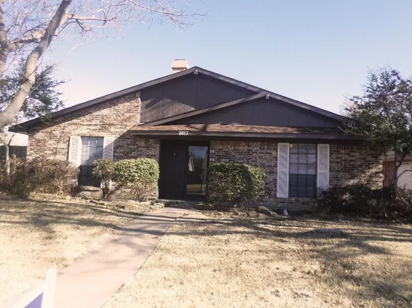 2817 Brookcrest Dr, Garland, TX 75040