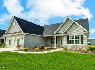 15114 Sugar Maple Dr, Perrysburg, OH 43551