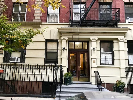 Rented by Sovereign Associates | media 4