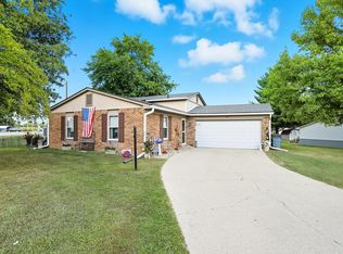 2110 Kent Rd, Shelbyville, IN 46176