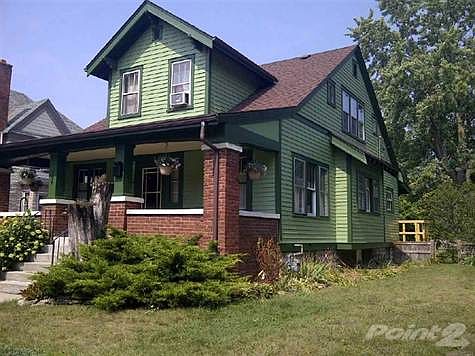 1st image of 106 W Rollin St