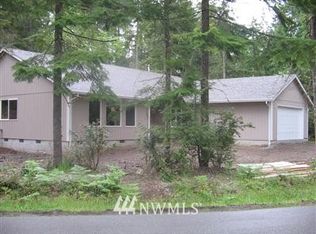 1350 E Saint Andrews Dr, Shelton, WA