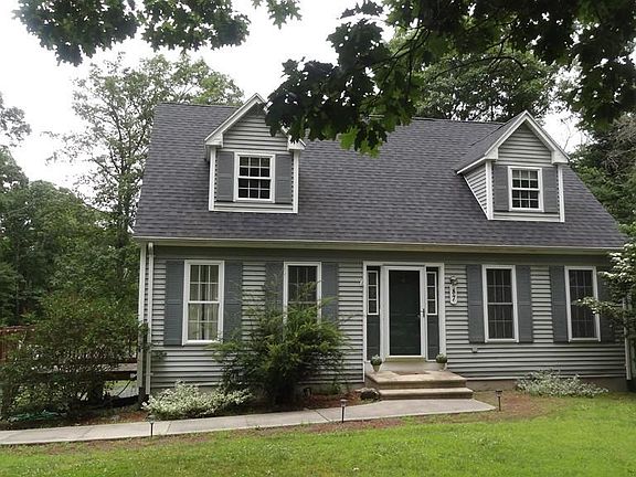 3rd image of 87 Hawkins St