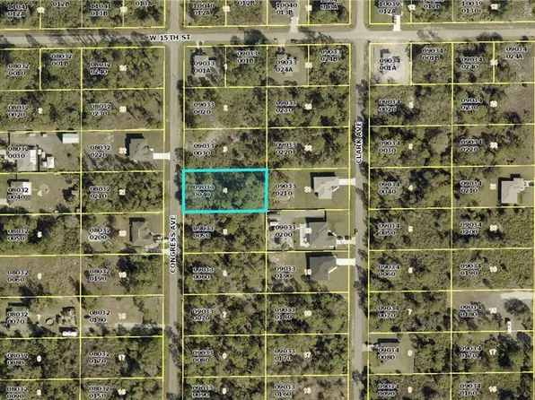 1416 Congress Ave, Lehigh Acres, FL 33972