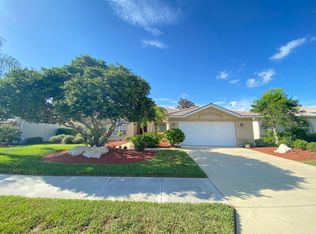 7563 Ridge Rd, Sarasota, FL 34238