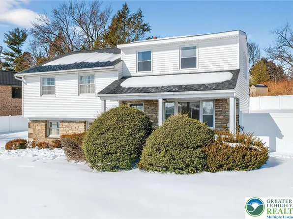 1701 Swede Rd, Blue Bell, PA 19422