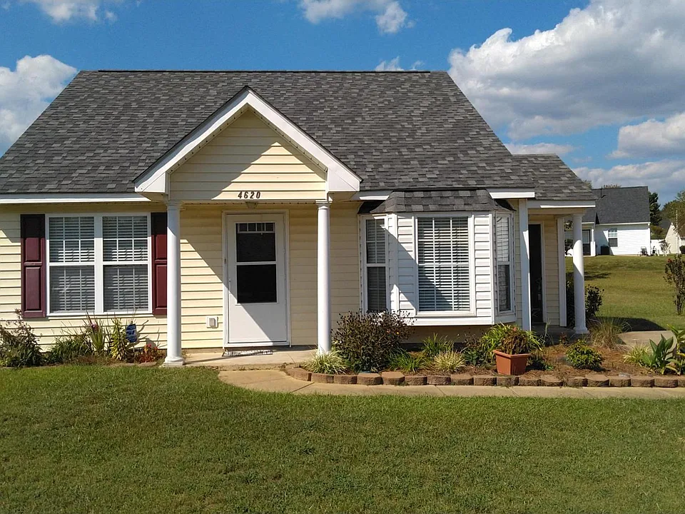 4620 Lily Walk