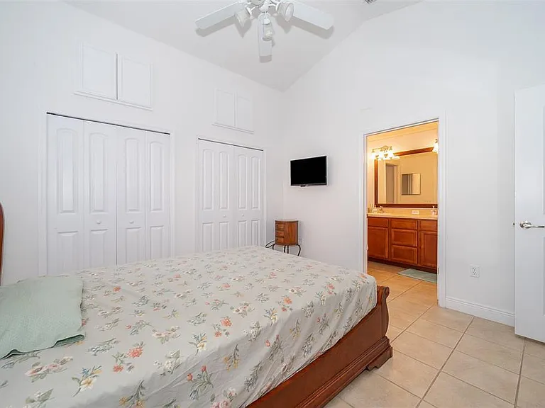 1007 David Walker Dr #B-2 — Photo 10