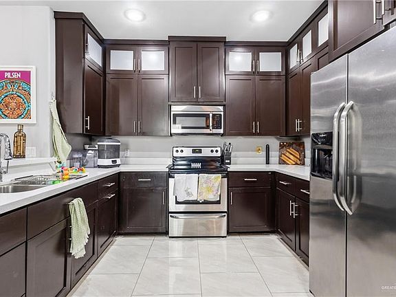 5th image of 1208 E Camellia Ave Unit 1