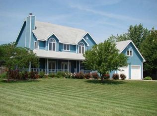 4625 NW Country Park Dr, Topeka, KS 66618