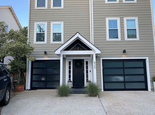 820 Surfside Ave, Virginia Beach, VA 23451