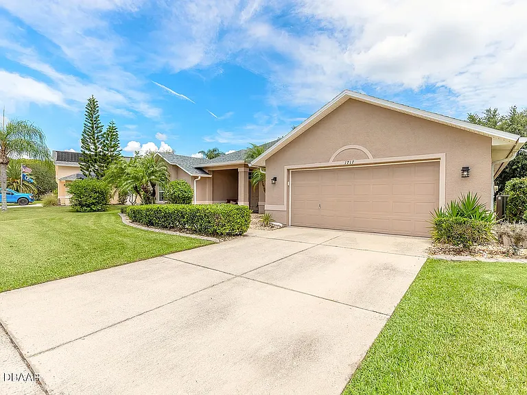 1717 Destino Ct — Photo 3