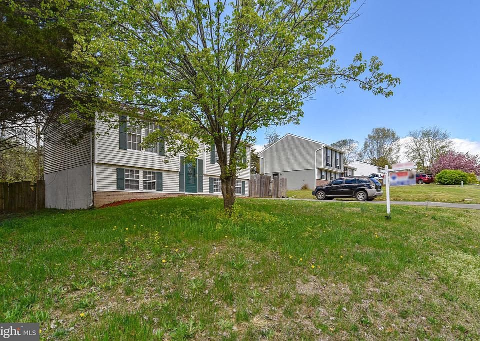 10936 Huntington Woods Circle 4 10936 Huntington Woods Cir