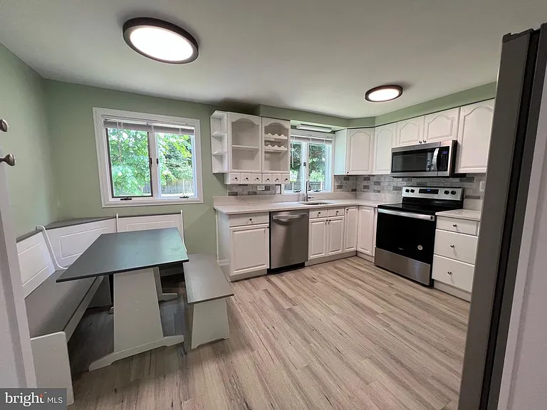23 Greentree Ln — Photo 7