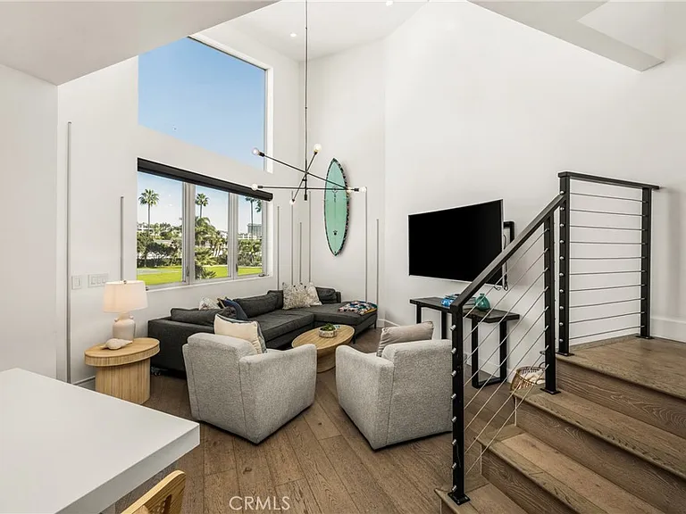 4405 Channel Pl — Photo 23