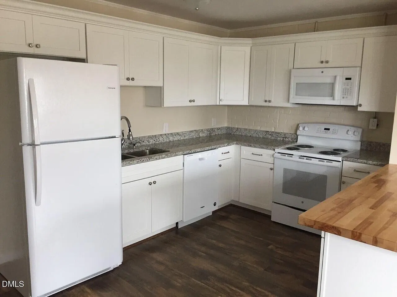 2 bed, 2.0 bath, $1,275 — Photo 3